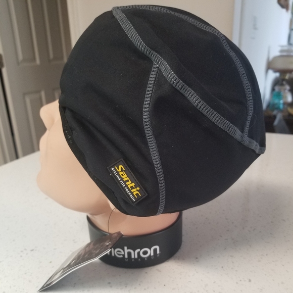 Santic Cycling Thermal Hat Black Adult - Picture 4 of 7